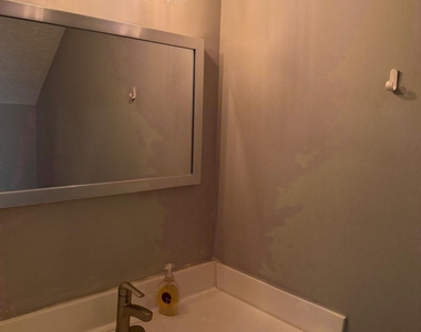 1020 Dassow Court - Photo Thumbnail 9