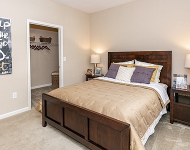 10840 State Bridge Road - Photo Thumbnail 6