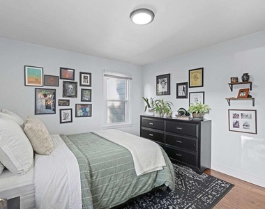 3418 Louise Street - Photo Thumbnail 12