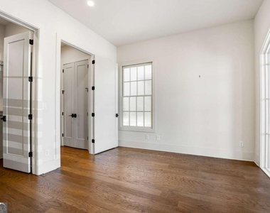 160 4th Street - Photo Thumbnail 14