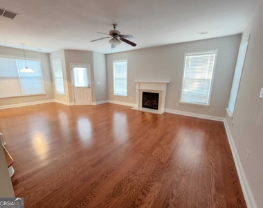 5520 Casey Valley Way - Photo Thumbnail 9
