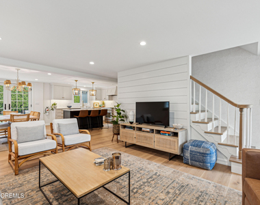 242 Osborne Avenue - Photo Thumbnail 4