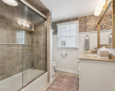 242 Osborne Avenue - Photo Thumbnail 17