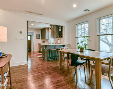 102 Mount Tabor Way - Photo Thumbnail 19