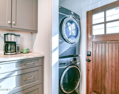 102 Mount Tabor Way - Photo Thumbnail 25