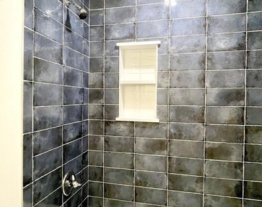 19b Maplewood Drive - Photo Thumbnail 14