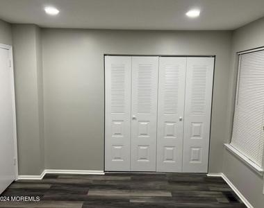 254 Bromley Place - Photo Thumbnail 22