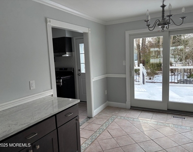 148 Bayshore Drive - Photo Thumbnail 7