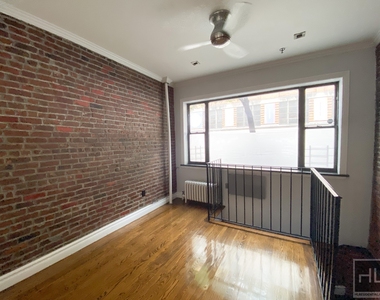 East 13th Street - Photo Thumbnail 2