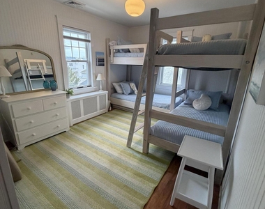 67 E Street - Photo Thumbnail 14