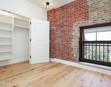 179 Chelsea Avenue - Photo Thumbnail 9