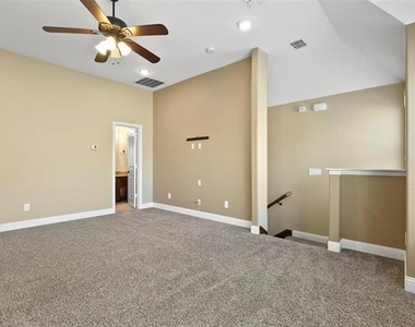 1633 Tahoe Trail - Photo Thumbnail 16