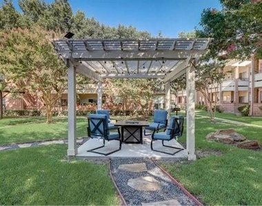 17250 Knoll Trail Drive - Photo Thumbnail 5
