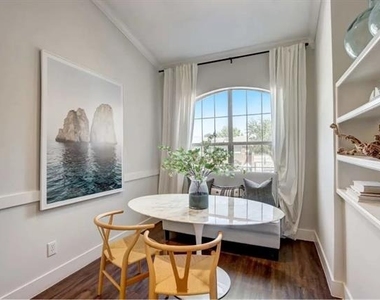 17250 Knoll Trail Drive - Photo Thumbnail 16