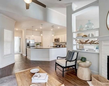 17250 Knoll Trail Drive - Photo Thumbnail 10