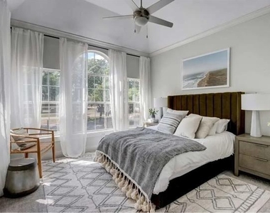 17250 Knoll Trail Drive - Photo Thumbnail 18