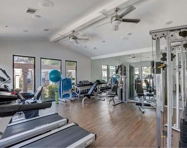 17250 Knoll Trail Drive - Photo Thumbnail 4