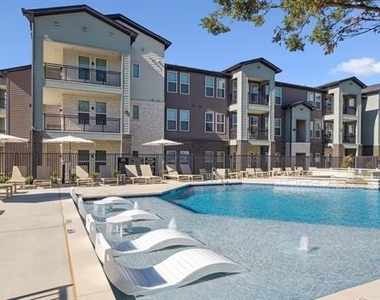 4600 E Mckinney Street - Photo Thumbnail 13