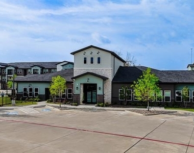 4600 E Mckinney Street - Photo Thumbnail 2