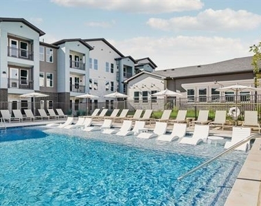 4600 E Mckinney Street - Photo Thumbnail 10