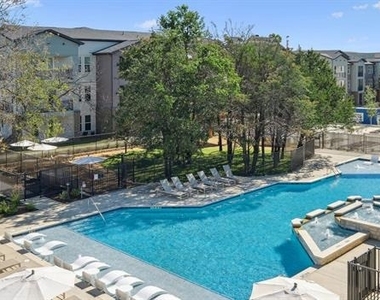 4600 E Mckinney Street - Photo Thumbnail 15