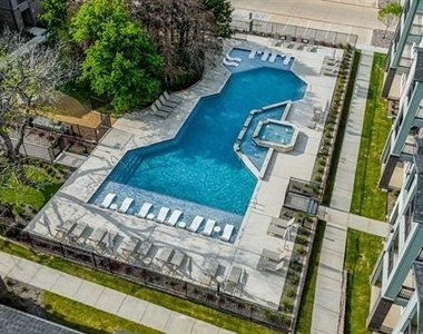4600 E Mckinney Street - Photo Thumbnail 9