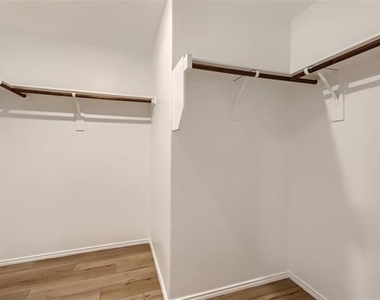 9236 Flowering Dogwood Lane - Photo Thumbnail 11