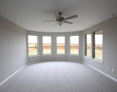 15142 Rosario Road - Photo Thumbnail 9