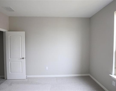 15142 Rosario Road - Photo Thumbnail 17