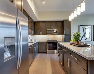 4719 Cole Avenue - Photo Thumbnail 4