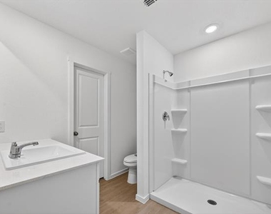 1316 Alfred Street - Photo Thumbnail 16