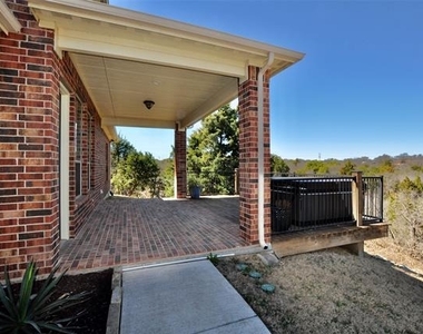 2529 Elk Hollow Lane - Photo Thumbnail 16