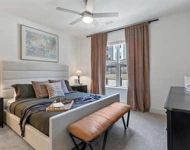 9301 Brewer Boulevard - Photo Thumbnail 16