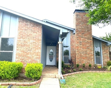 2704 Winding Creek Drive - Photo Thumbnail 1