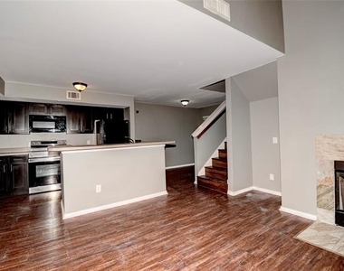 9831 Walnut Street - Photo Thumbnail 13