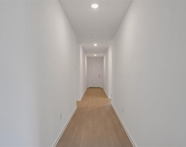 3710 Olender Place - Photo Thumbnail 4
