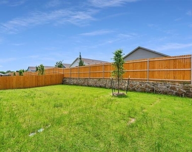 3710 Olender Place - Photo Thumbnail 33