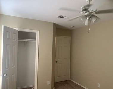 721 Bamboo Drive - Photo Thumbnail 18