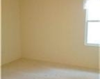 3119 Breton Drive - Photo Thumbnail 7