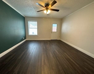 5900 Aloe Court - Photo Thumbnail 12