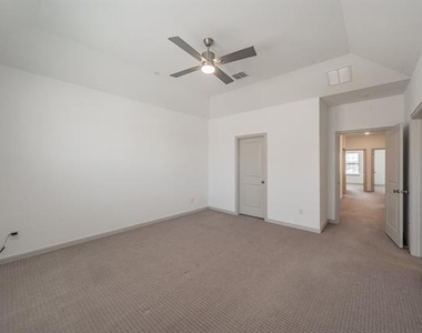8584 Dynasty Lane - Photo Thumbnail 14