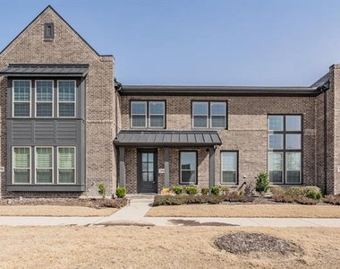 8584 Dynasty Lane - Photo Thumbnail 2