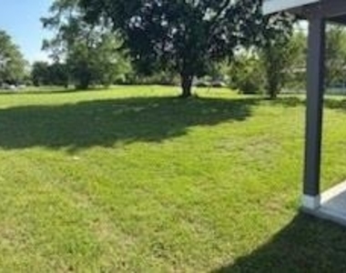 107 E Miller - Photo Thumbnail 1