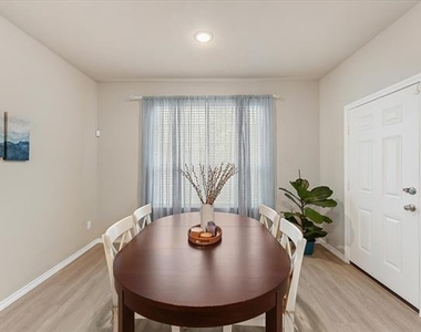 2756 Baneberry Lane - Photo Thumbnail 5