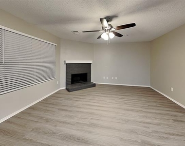 1516 Englewood Drive - Photo Thumbnail 1