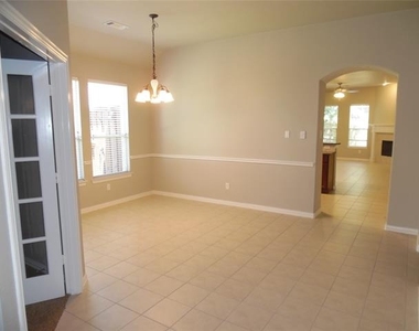 8572 Davis Drive - Photo Thumbnail 19