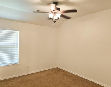 8572 Davis Drive - Photo Thumbnail 20