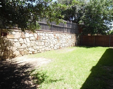 8572 Davis Drive - Photo Thumbnail 30