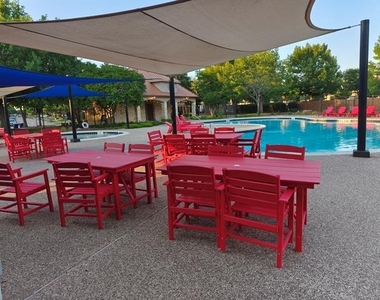 8572 Davis Drive - Photo Thumbnail 36
