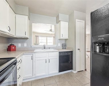 4748 Old Bent Tree Lane - Photo Thumbnail 12
